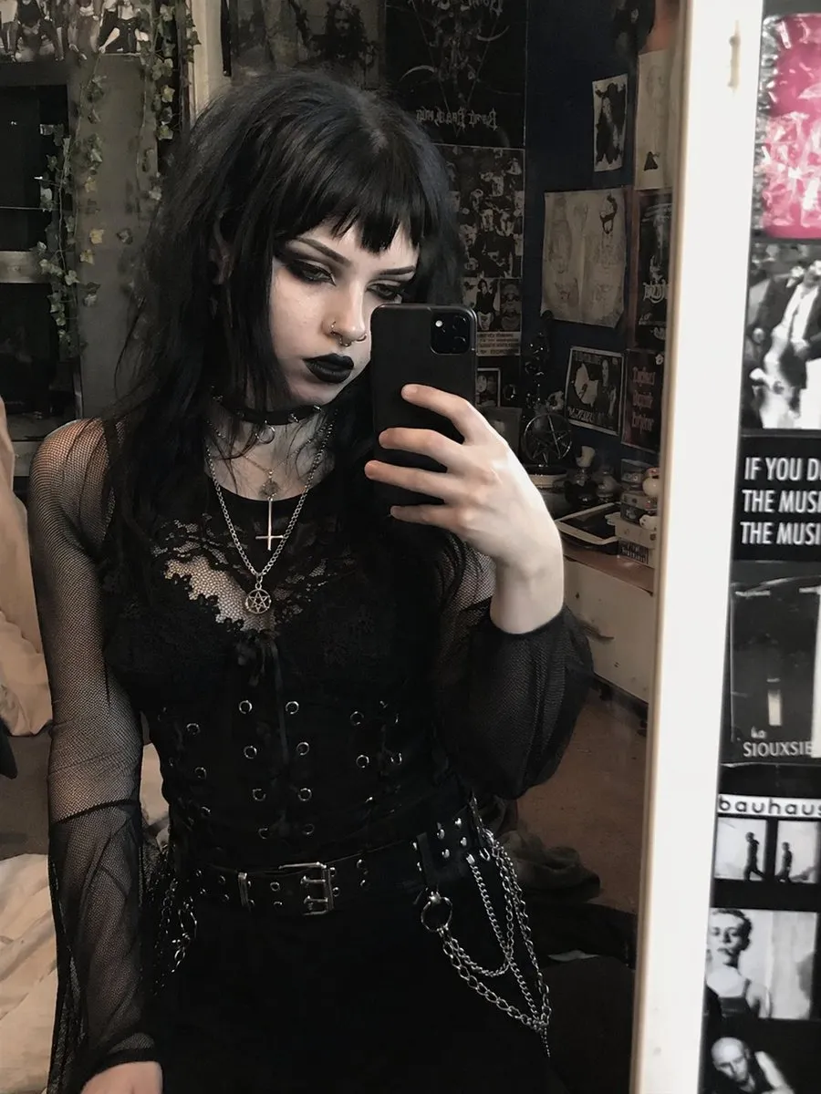 Stunning Gothic Beauty Transformation Portrait